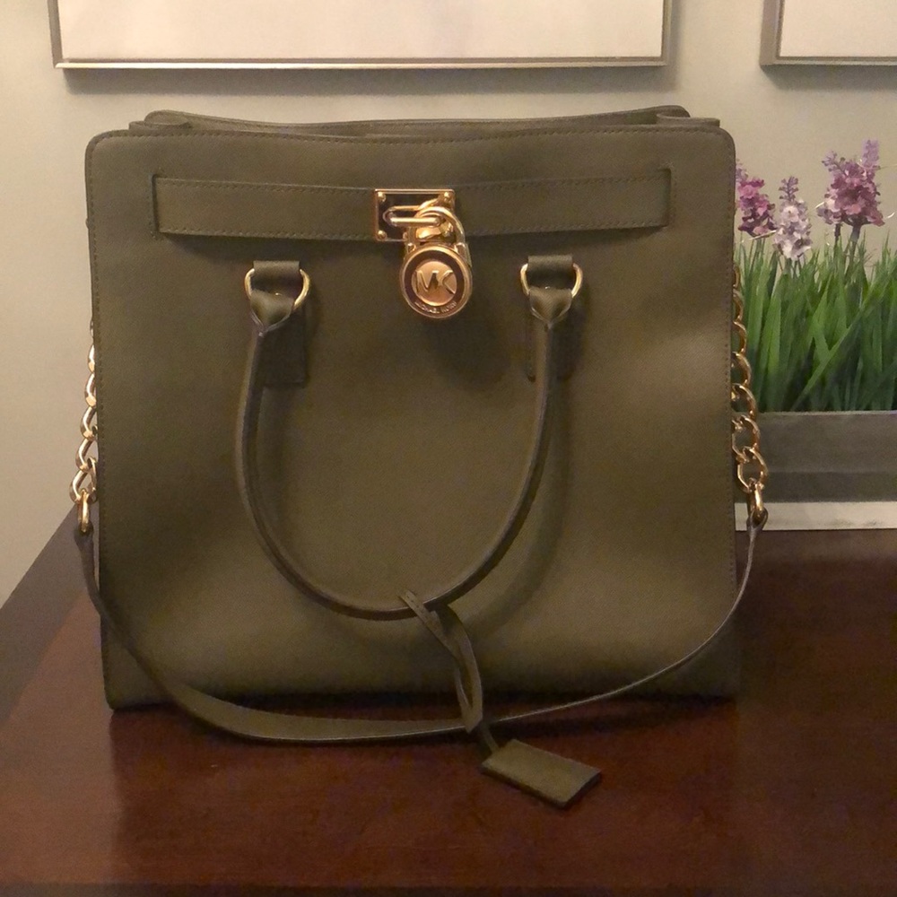Michael Kors Hamilton Traveler bag Olive Green